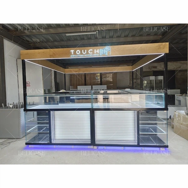 Popular Mobile Phone Accessories Kiosk